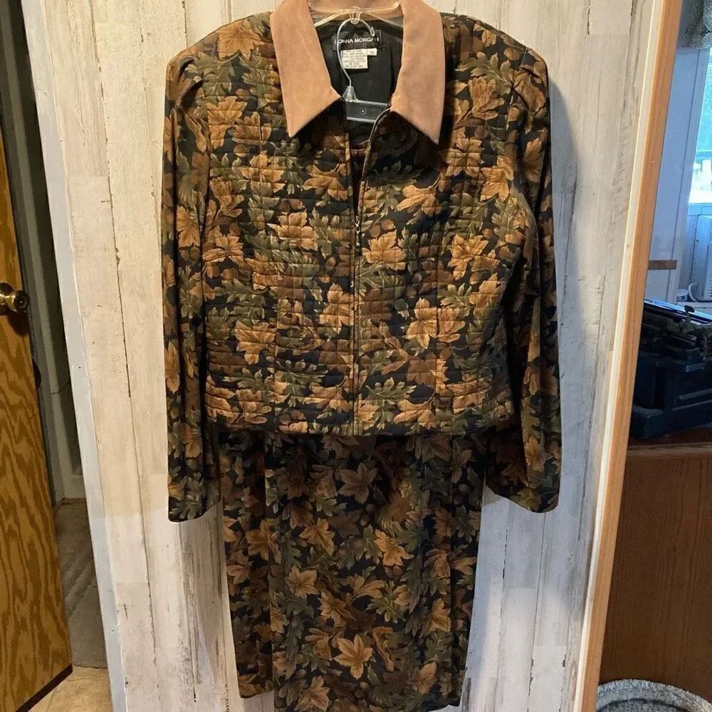Blazer in pants size 12 by Donna Morgan